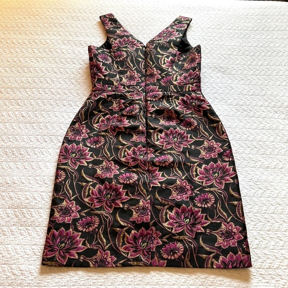 J CREW Sleeveless V-Neck Floral Jacquard Sheath Dress Size 6 NWT Pink/Black/Gold - Picture 7 of 17